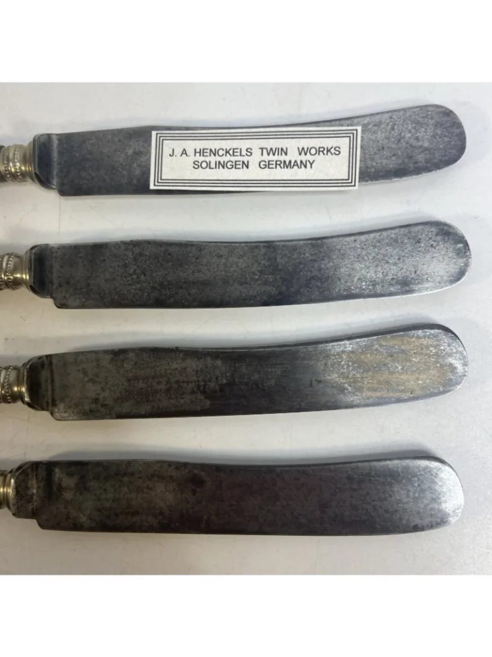 Antique  JA Henckels Solingen Germany Horn Handle Dinner Knives Set Of 4 Carbon